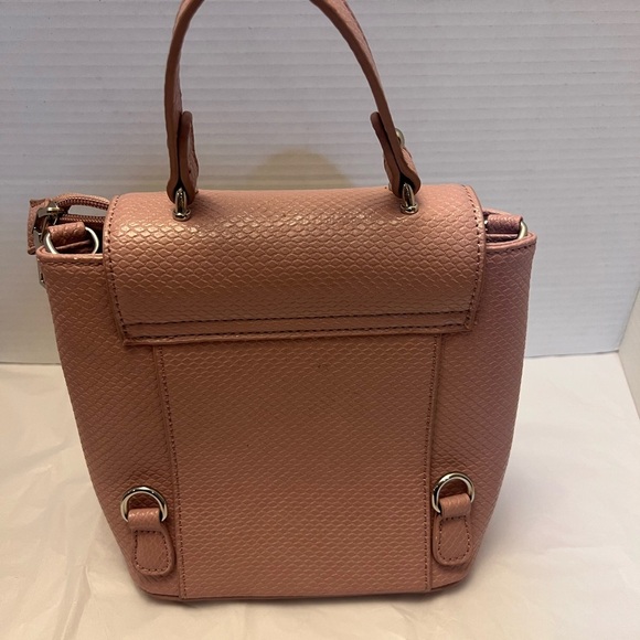 Urban Expression Pink Women's Handbag - Picture 2 of 4